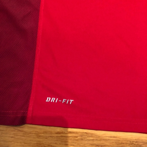 Nike performance DRI-FIT long sleeve crew - Picture 4 of 5